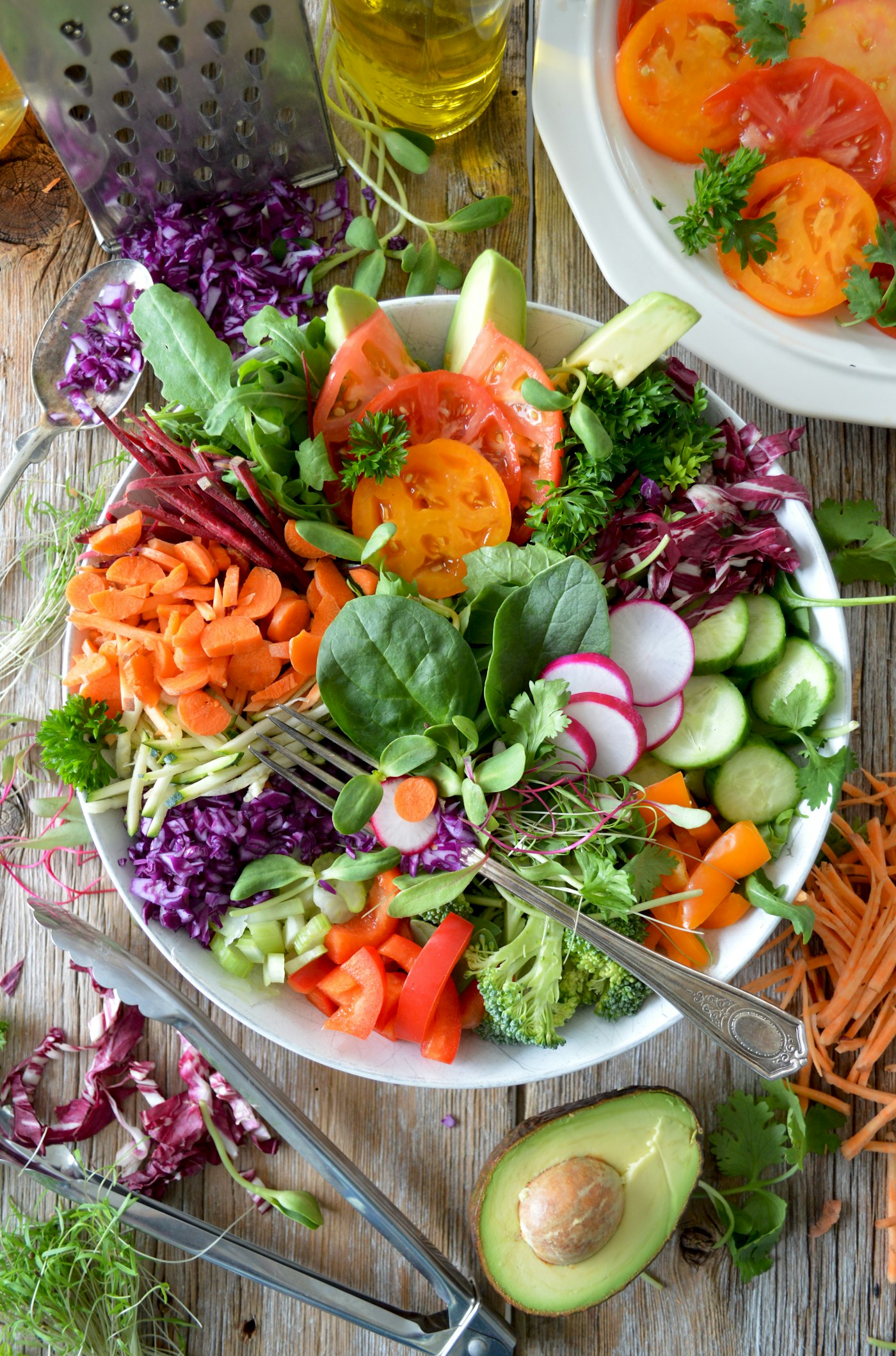 Fresh vegetables and fruits arranged on a kitchen counter